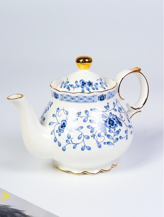 Blue Flower Design Porcelain Tea Pot With Gift Box(Same Item TP103)